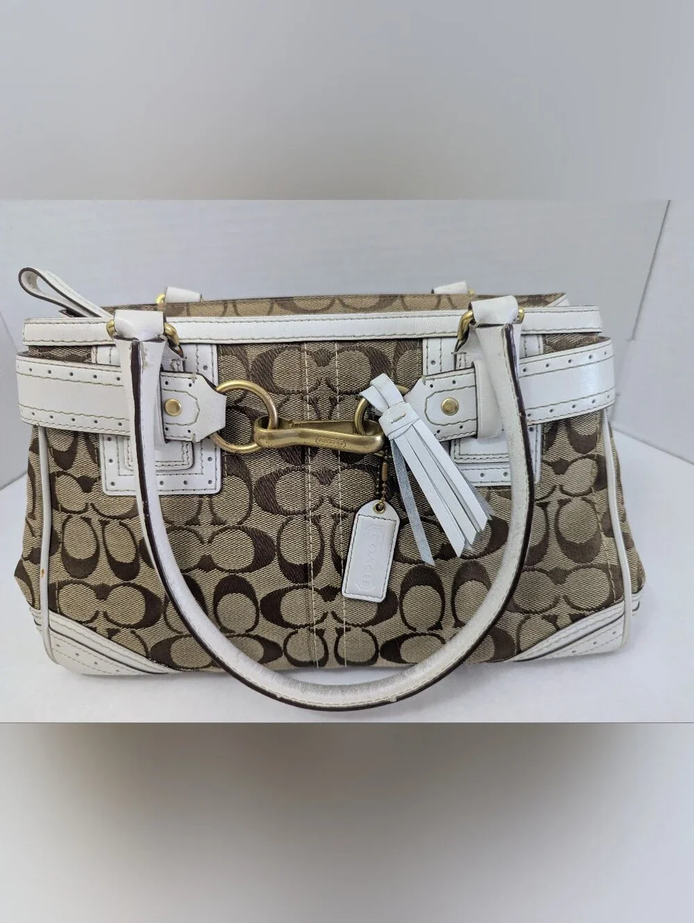 COACH Hamptons Signature Canvas Shoulder Bag Brown Monogram White Leather H0673